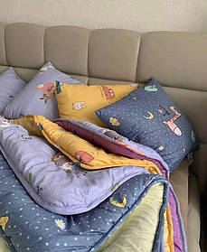 Дитяча ковдра з подушкою