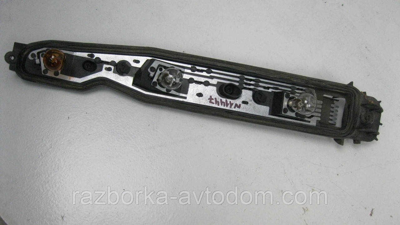 Плата заднього правого ліхтаря Opel Corsa C (2000-2012) OE:9196366