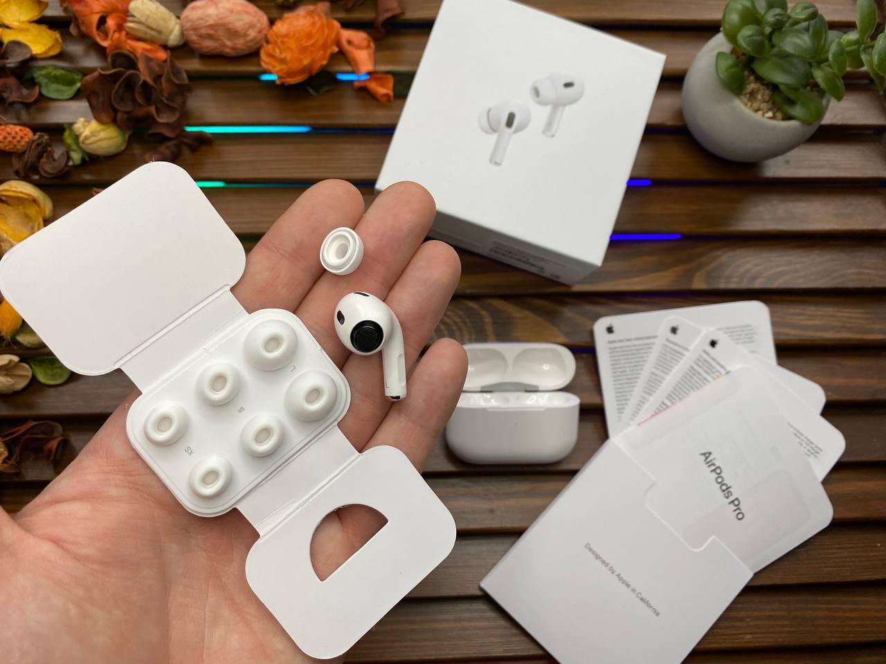 Бездротові навушники Apple AirPods PRO 2 Original series 1:1 з Шумозаглушенням - фото 7 - id-p2079068577