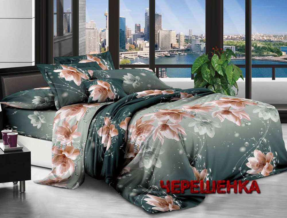 Темна щільна тканина 220 см для постільної білизни Полісатин 135 з ніжним 3Д принтом рожеві квіти, у рулоні 60 м