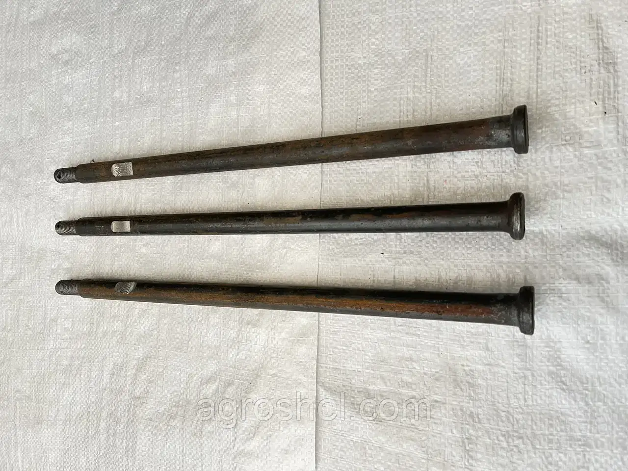 Болт маточини з гайкою шківа відбійного бітера комбайна ДОН-1500Б, АКРОС,ВЕКТОР, фото 1