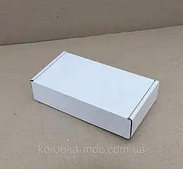 Коробка БІЛА 180x100x25 самозбірна