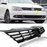 Решітка радіатора VW JETTA 6 11-14 з хром. молдінгами (FPS). 5C6853651AZLL