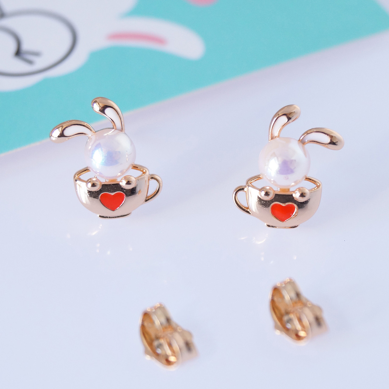 Сережки Дитячі Позолота 18K Цвяшки Пусети Зайчик у Чашці, фото 1
