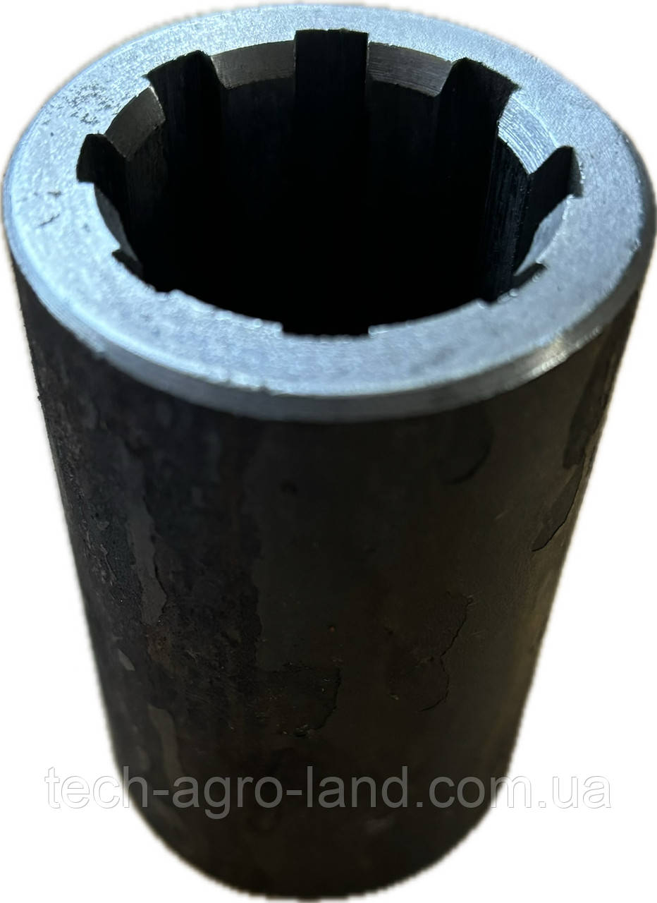 Втулка шліцева 8 та 6 шліців на вал карданний