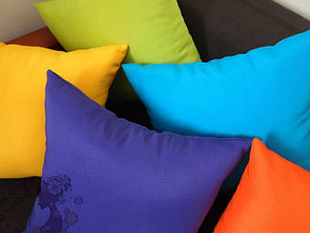 Подушки в детскую комнату