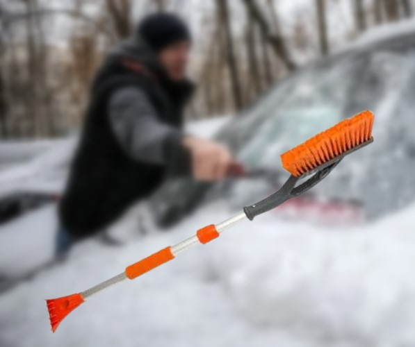 Щітка зі шкребком 66 см від снігу, м'яка ручка, алюмінієва трубка