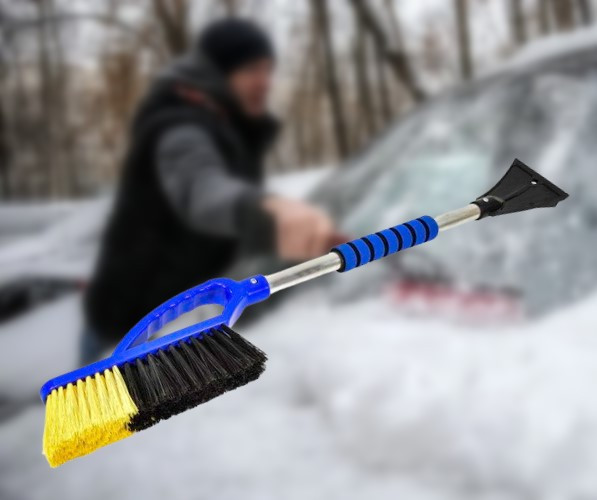 Щітка зі шкребком 72 см від снігу, м'яка ручка, алюмінієва трубка