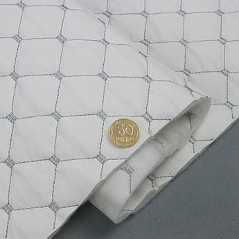 Відріз 0,85м, Шкірзам стьобаний білий «Ромб» (прошитий світло-сірою ниткою) дубльований. синтепоном і флізеліном шир 1,35 м