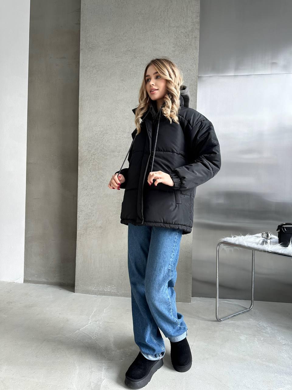 Жіноча стильна куртка пуховик стьобана легка зимова куртка з капюшоном синтепон 250 єврозима OS, фото 1