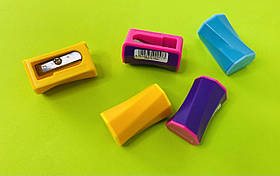 Точилка для олівців 1605