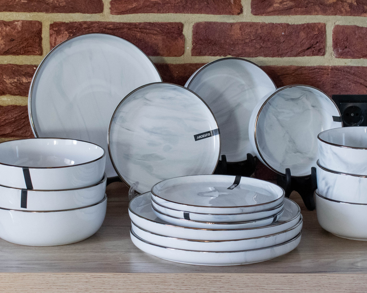 Сервіз Ardesto Marmo 16 предметів