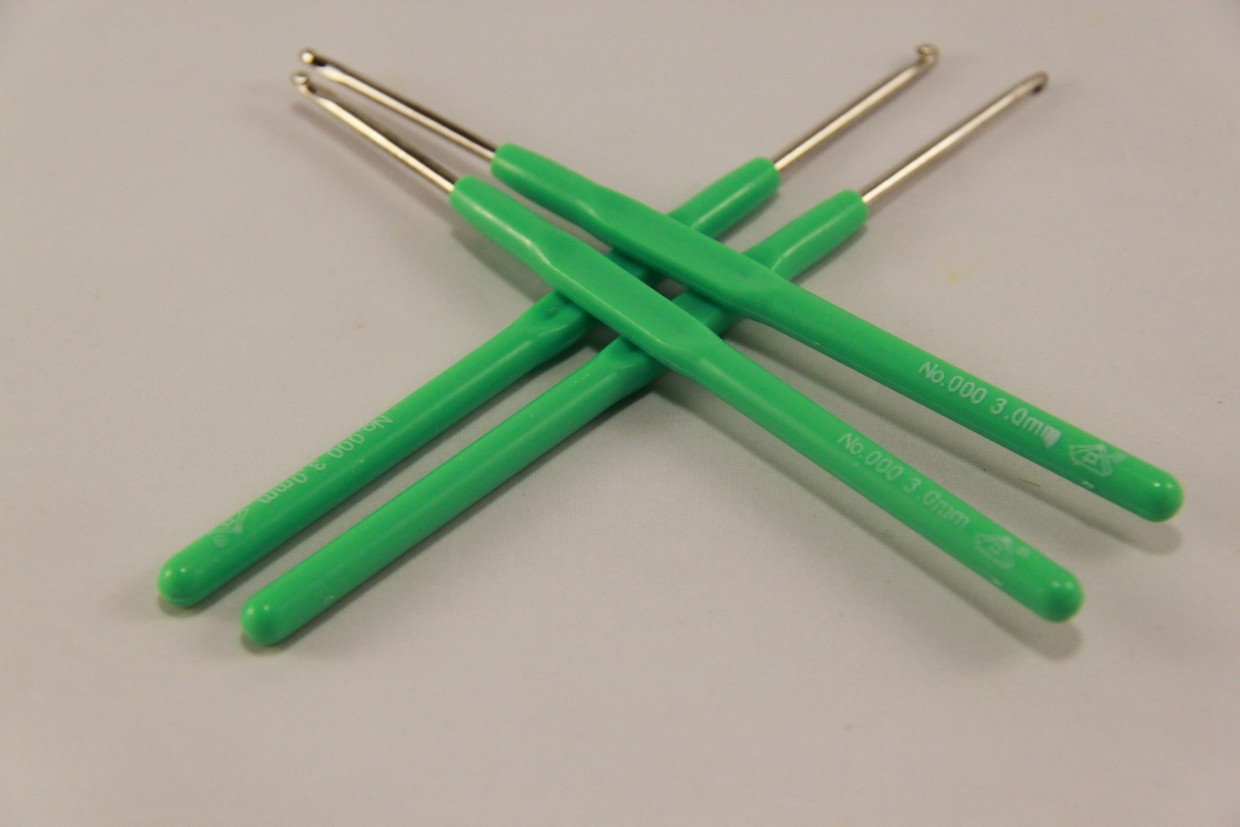 Гачок для в'язання з пластмасовою ручкою 3 мм