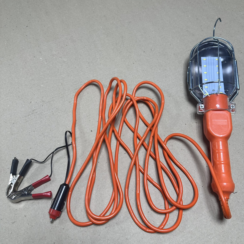 Ліхтар переносний з LED-лампою, прикурювач, 5 м