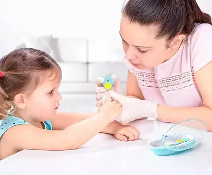 Дитячий тример для нігтів 6 в 1 Baby Nail Trimmer, Манікюрний набір для дітей і дорослих із насадками для шліф, фото 1