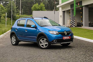 Renault Sandero; Sandero Stepway (2013-)