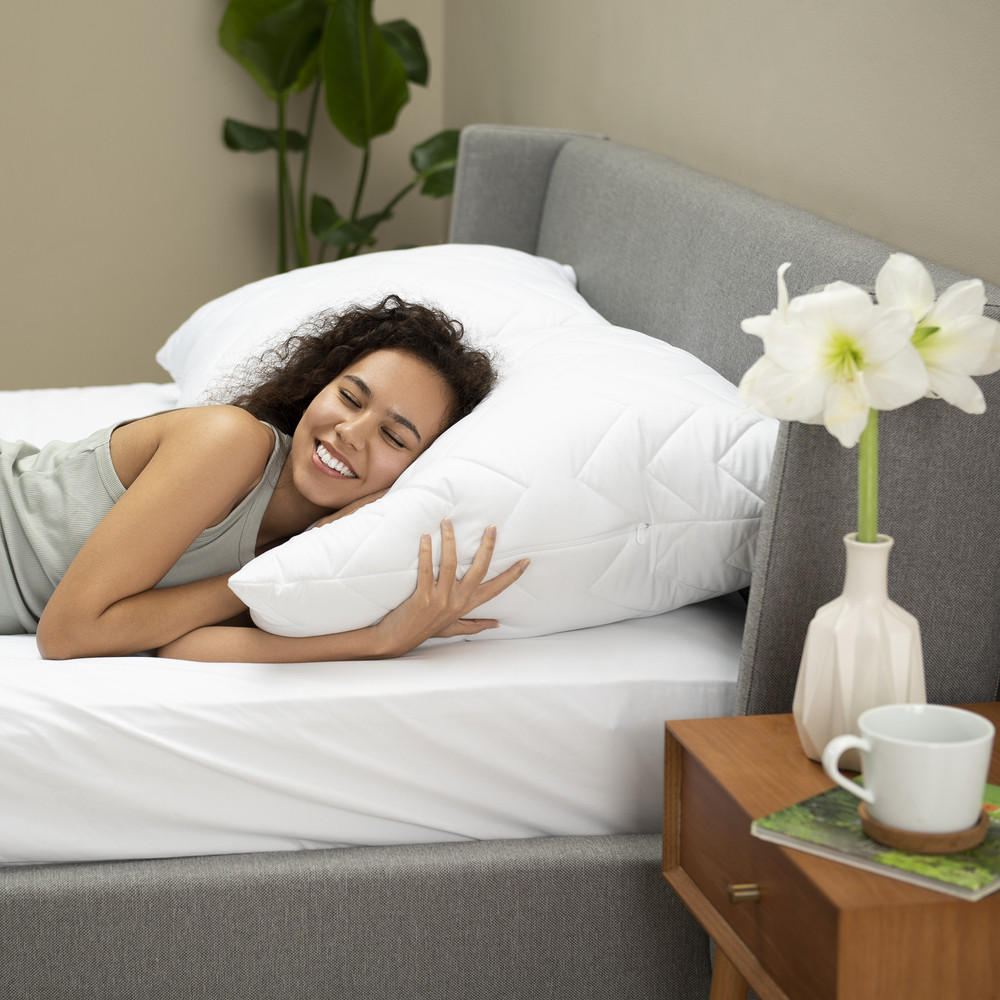 Подушка NORDIC COMFORT+ ТМ IDEIA 70х70 см із блискавкою біла 8-34695*001