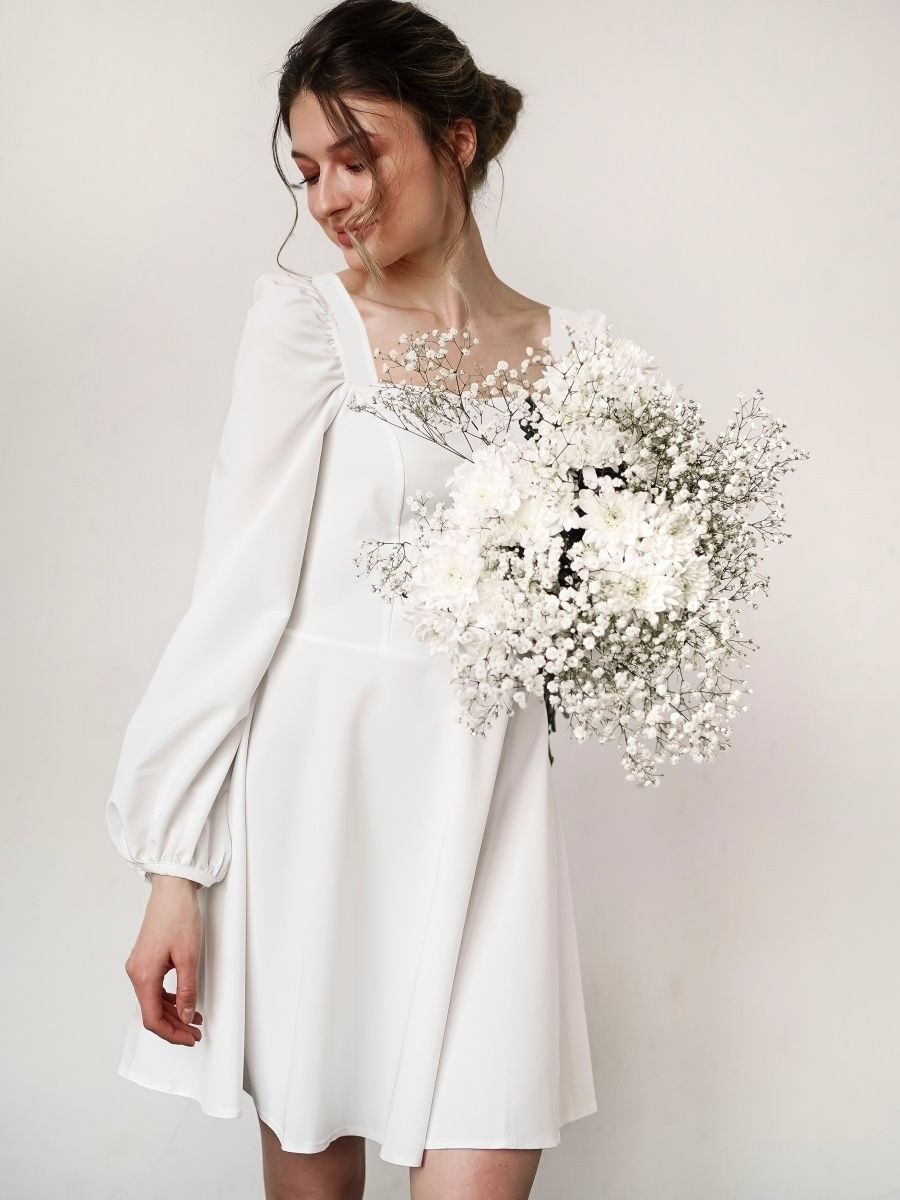 Нарядне коктейльне плаття на весілля, на розпис, молочно-біле