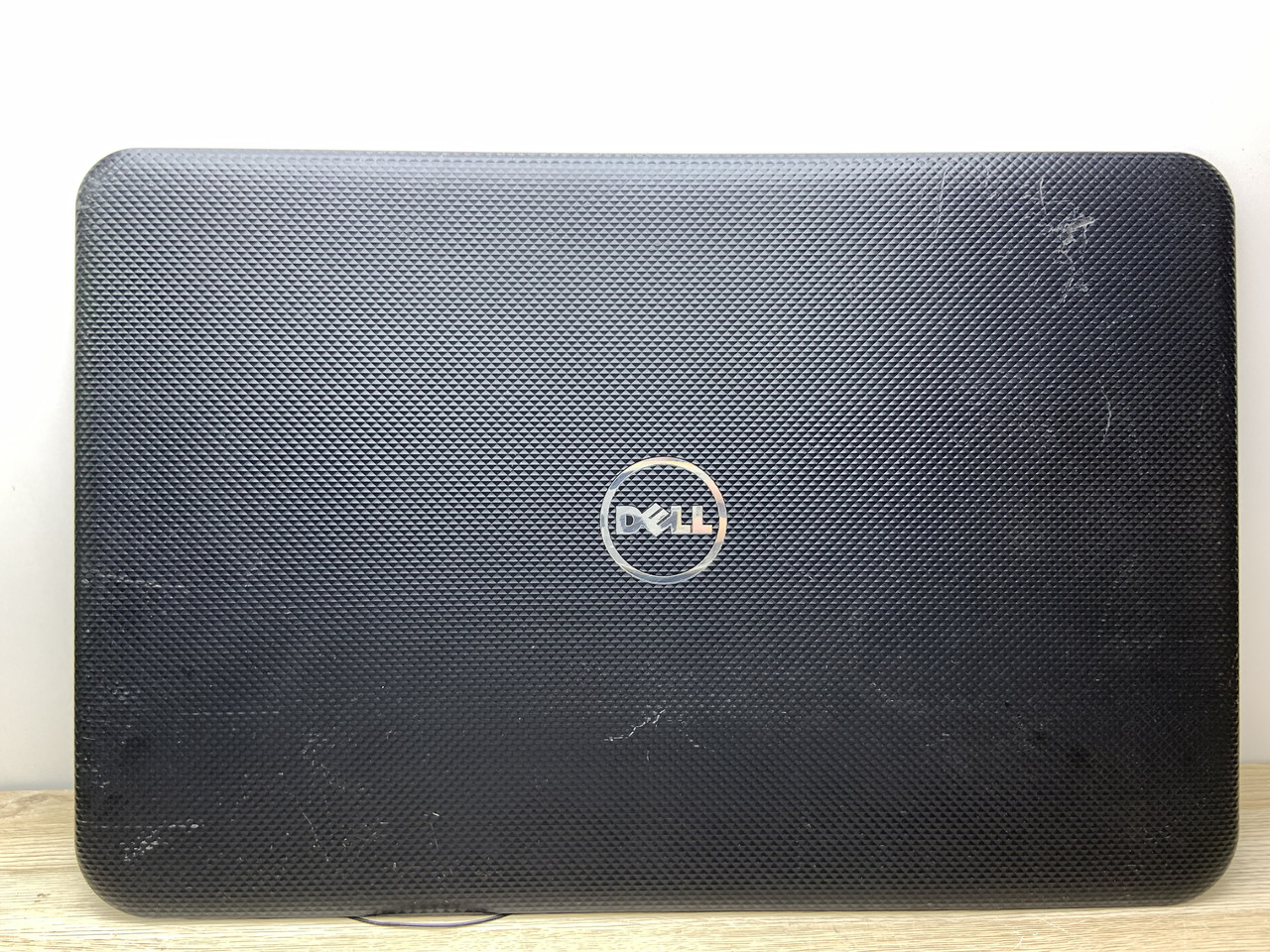 Dell Inspiron 3721 3737 Корпус A (кришка матриці) AP0T3000101 0FHK8V 3A б/у