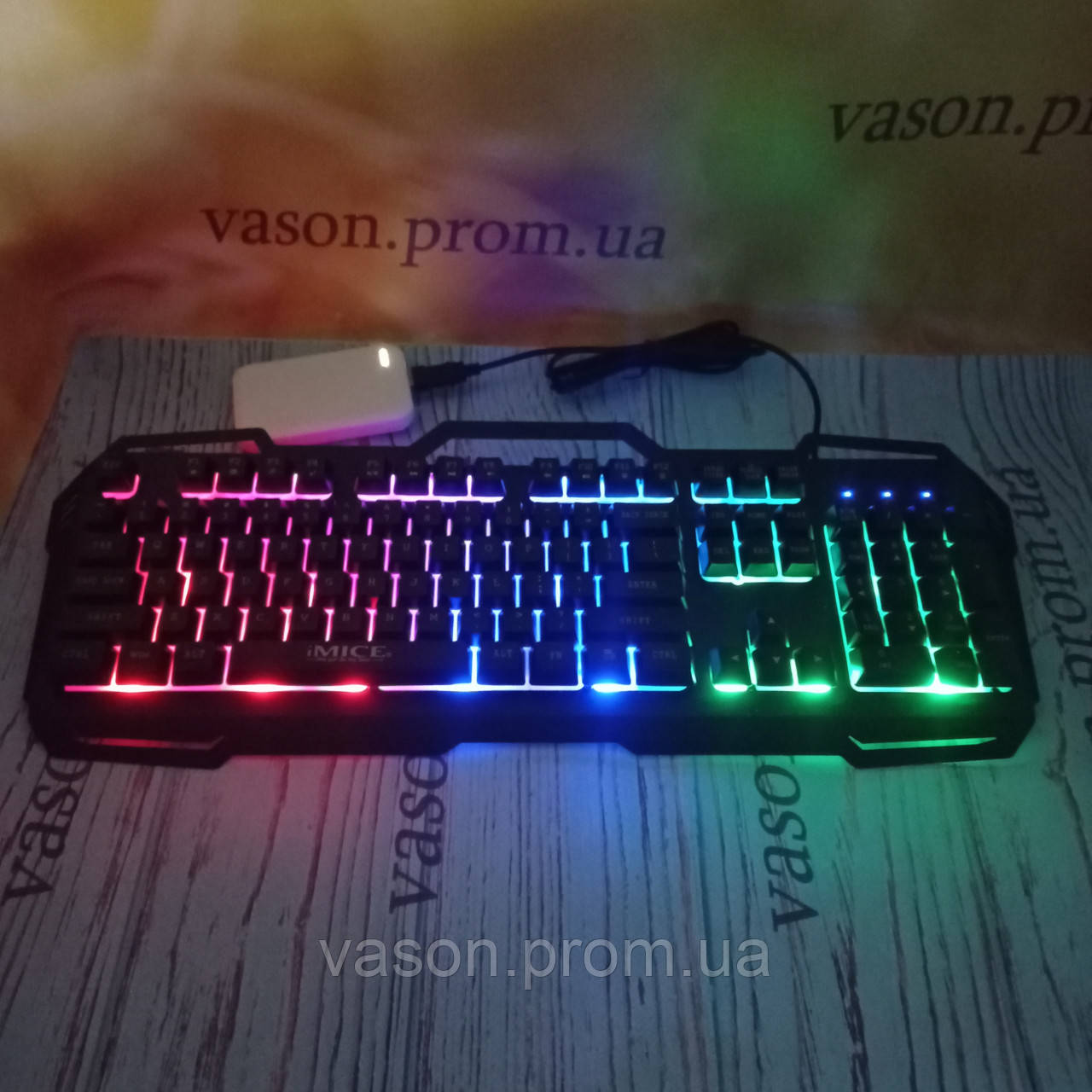 Клавіатура для комп'ютера дротова з LED-підсвіткою RGB для геймерів комп'ютерні миші та клавіатури ігрова