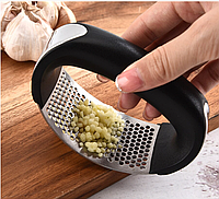 Пресс для чеснока Garlic press 10.7х5.1х6.9см из нержавеющей стали с пластиковой ручкой