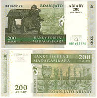 Банкнота, Мадагаскар 200 ариари 2004 (2008), Р 87b. UNC