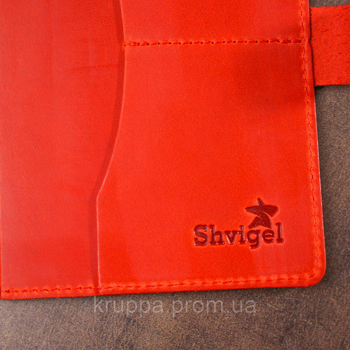 Стильный матовый кожаный тревел-кейс Shvigel 16519 Красный kr - фото 6 - id-p2081307513