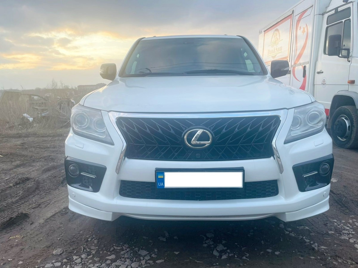 Решітка радіатора TRD Lexus LX 570 рестайлінг 2012-2015