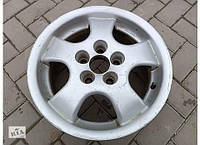 Б/у диск литой R15 5x114,3 ET38 Mazda/Toyota/Subaru/Nissan/Hyundai/KIA