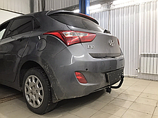 Польський фаркоп на Hyundai I30 hatchback 2012-2018 без підрізання бампера, фото 3