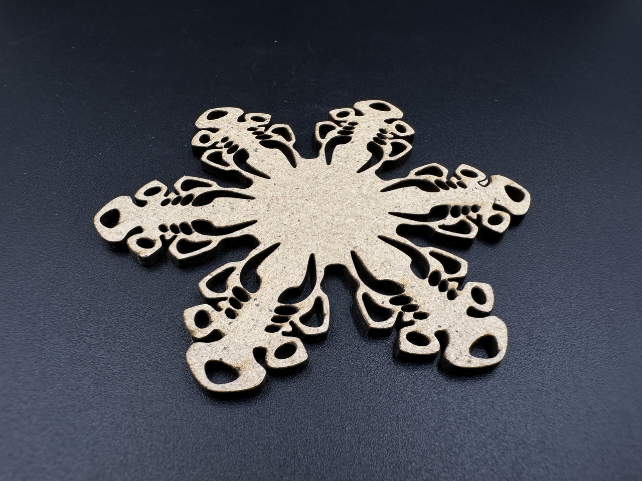 Дерев'яні сніжинки для розпису. 9см