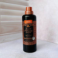 Кондиционер-ополаскиватель для белья Tesori d Oriente Hammam 760ml