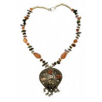 Ожерелье с каменьями агата и кулоном "Капля" (57 см)