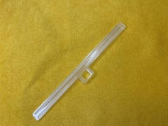 Комплектація для вертикальних жалюзі вішак прозорий пластиковий для ламелі 127 мм, білий
