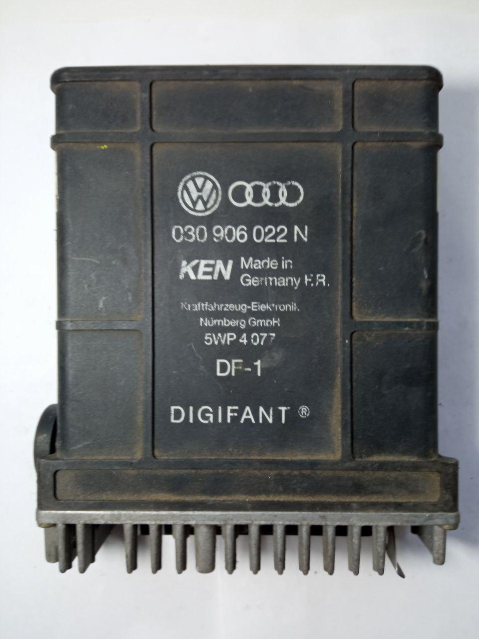 Електронний блок керування Volkswagen Polo 3 75PS / Audi KEN Digifant 5WP 4 077 / 030 906 022 N