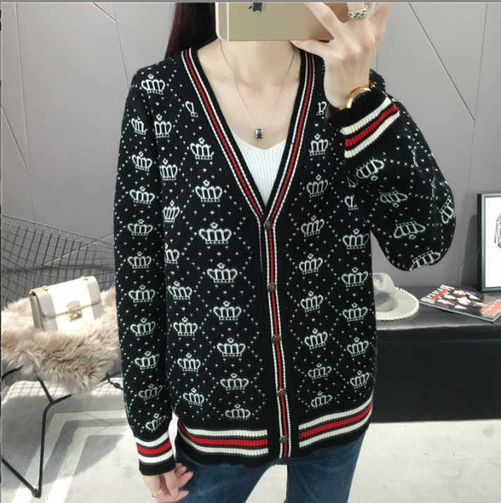 Кофта жіноча в'язана на ґудзиках розмір 42/46, фото 1