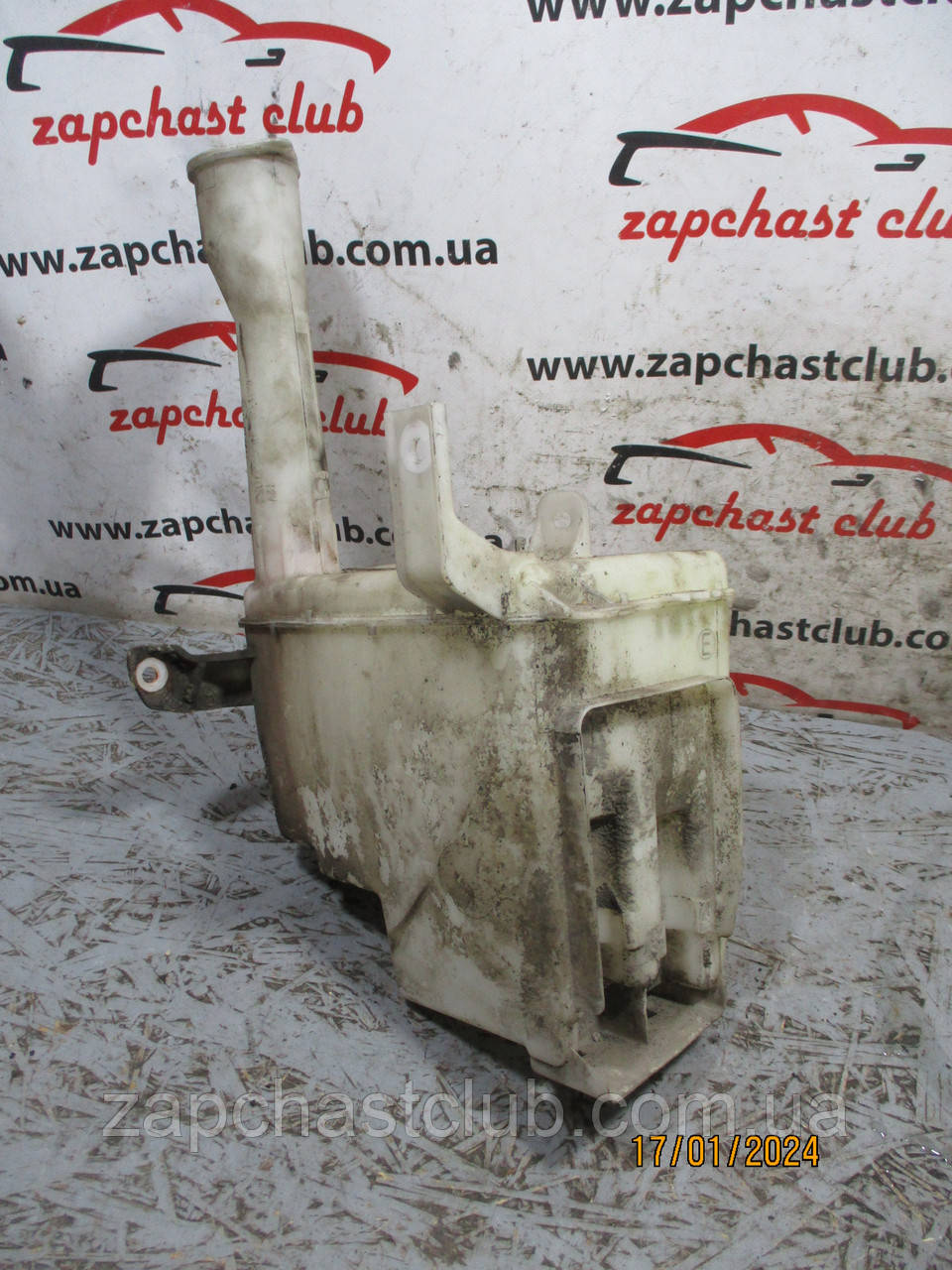 Бачок омивача (3 отвори) 8260A011, 060851032 9999835 Grandis Mitsubishi, фото 1