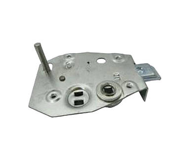 Замок дверей МТЗ лівий (70-6708120 мала кабіна)