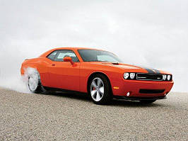 Dodge Challenger III 2008-