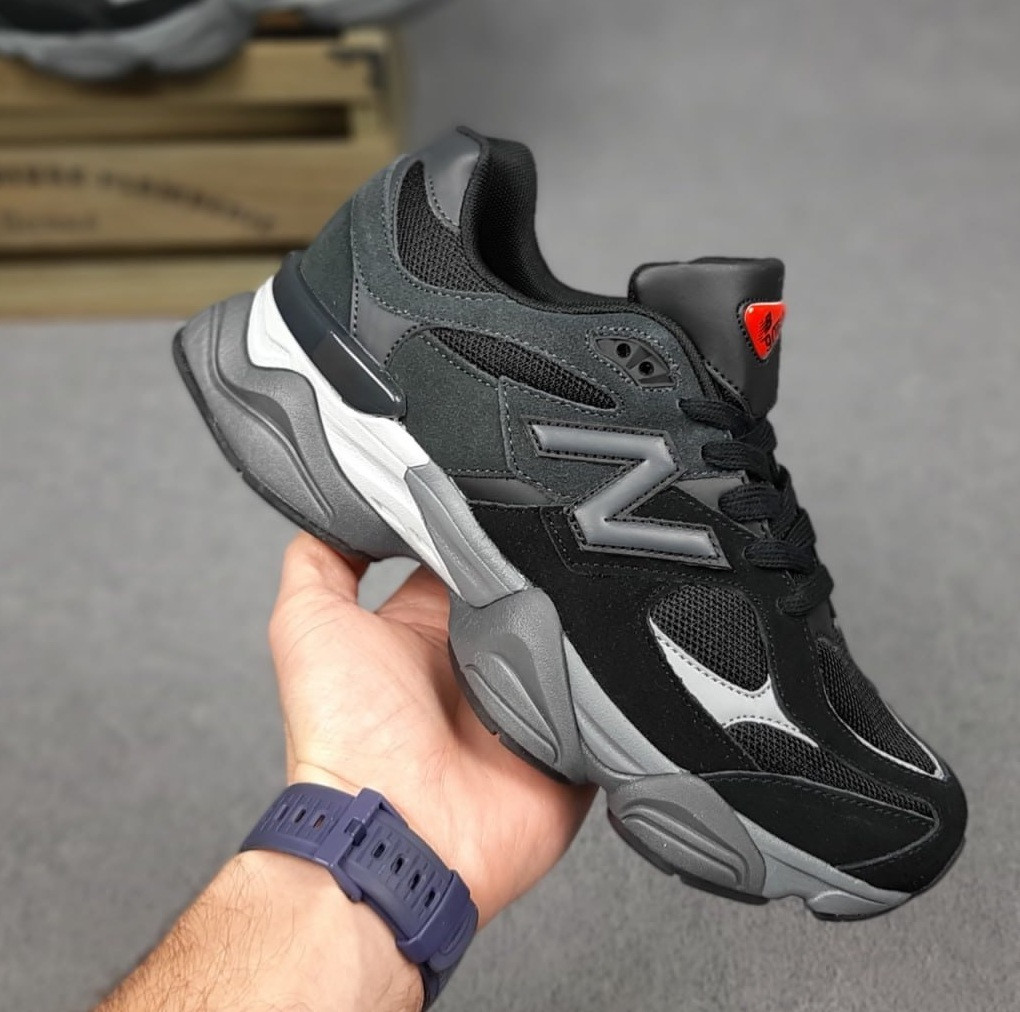Чоловічі кросівки New Balance 9060 весна-осінь замша демісезонні чорні. Живе фото, фото 1