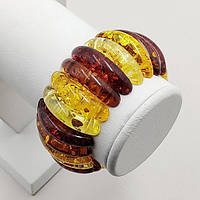 Браслет із синтетичного бурштину 35 мм 17 см на гумці колір комбінований