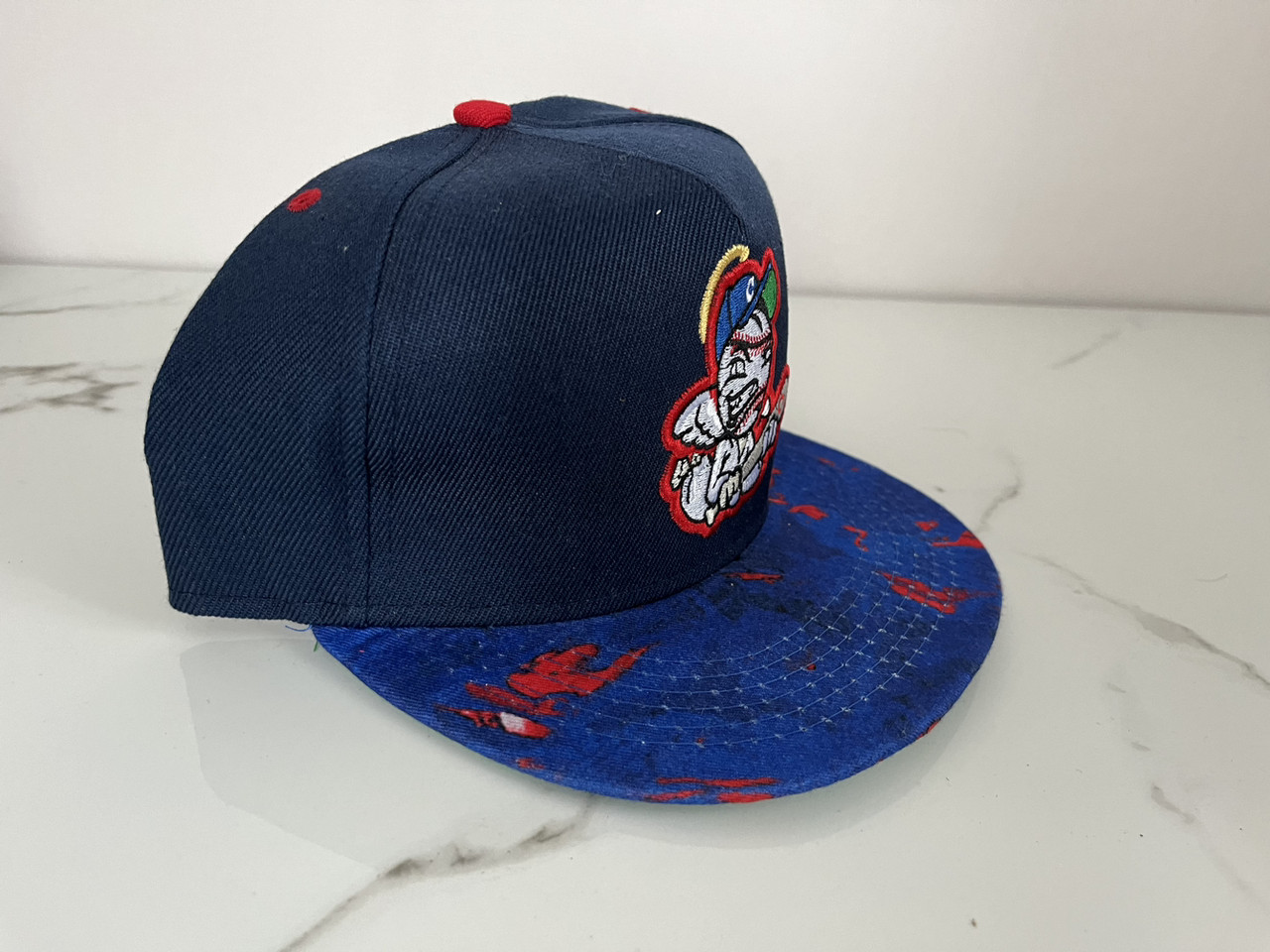 Темно-синя кепка, сніпбек