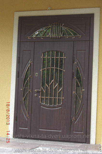 Двері вхідні зі склопакетом і ківкою елітна - фото 10 - id-p91937851