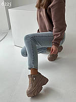 Женские модные кроссовки на высокой подошве бежевый цвет из эко кожи демисезонные