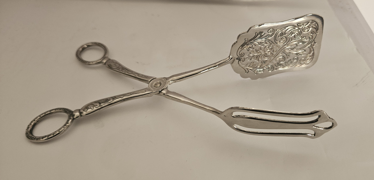 Антикварні посрібні щипці для сервірування столу, фото 1