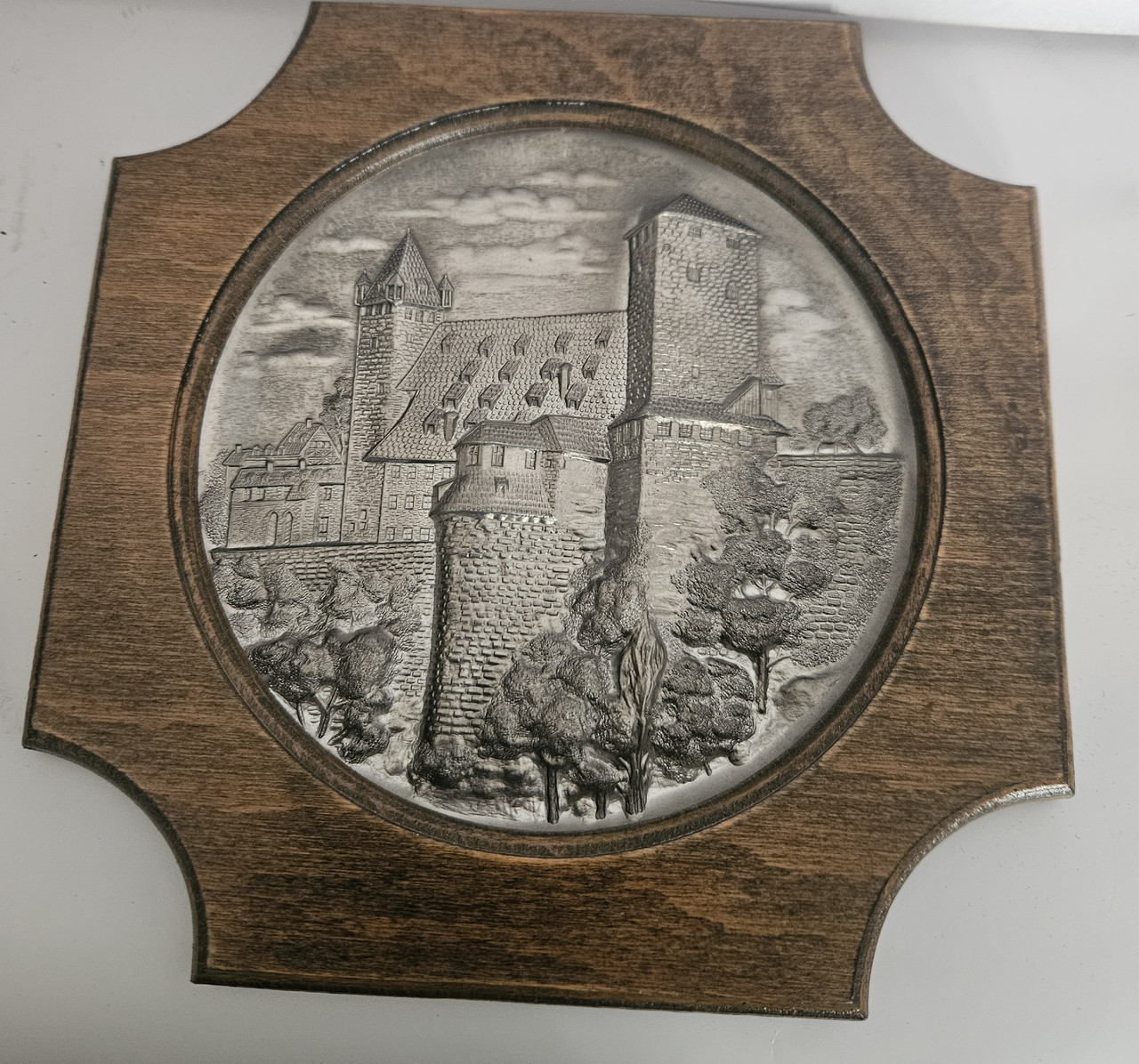 Олов'яна картина в дерев'яній рамі Замок, фото 1