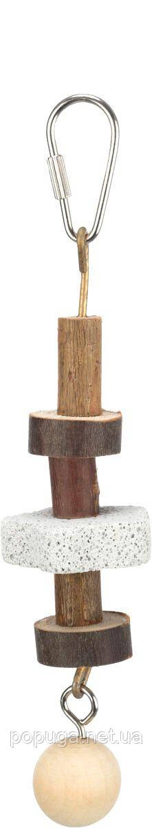 Іграшка для птахів Trixie підвісна з вулканічним каменем «Natural Living» 16 см (натуральні матеріали), фото 1