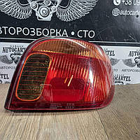 Ліхтар задній правий Toyota Yaris, 2003.03 - 2005.09,koito52053