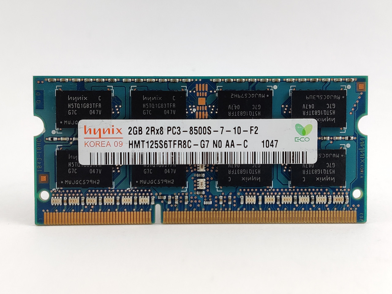 Оперативна пам'ять для ноутбука SODIMM Hynix DDR3 2Gb 1066 MHz PC3-8500S (HMT125S6TFR8C-G7) Б/У