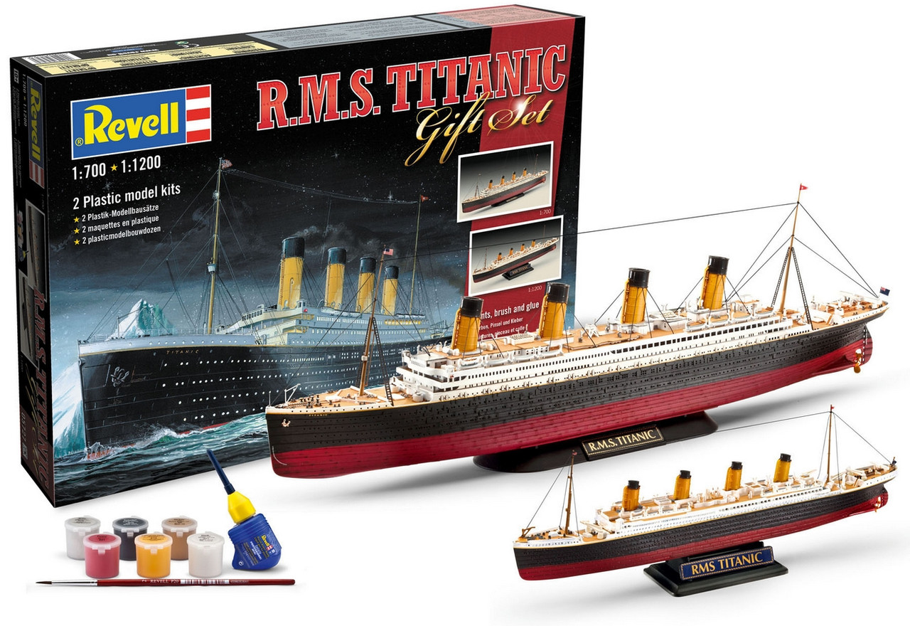 Збірна модель Revell  Корабель Титанік подарунковий  рівень 4 масштаб 1:700 та 1:1200 (RVL-05727)